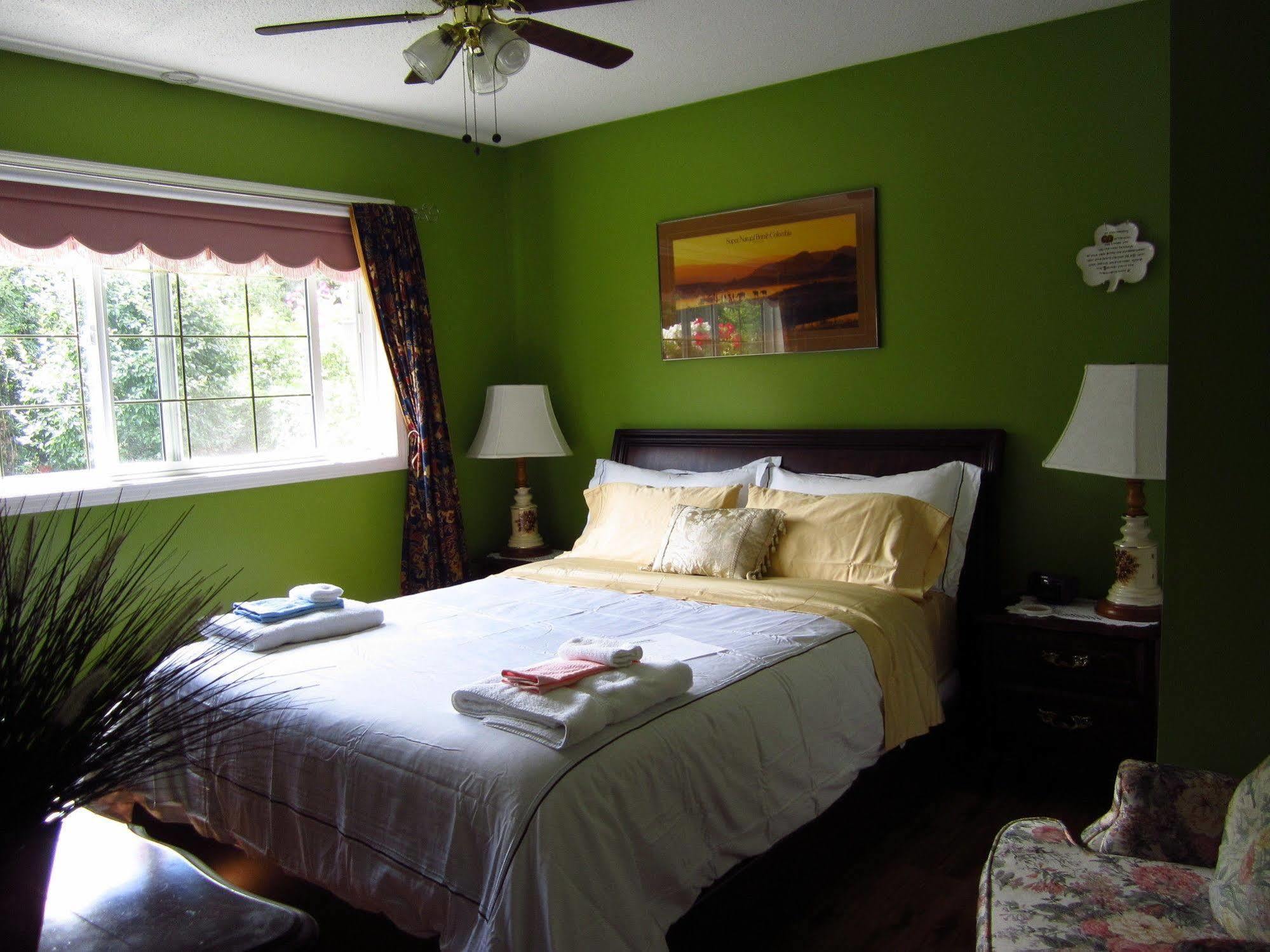 The Grateful Bed B'N'B Bed & Breakfast Принс Джордж Екстериор снимка